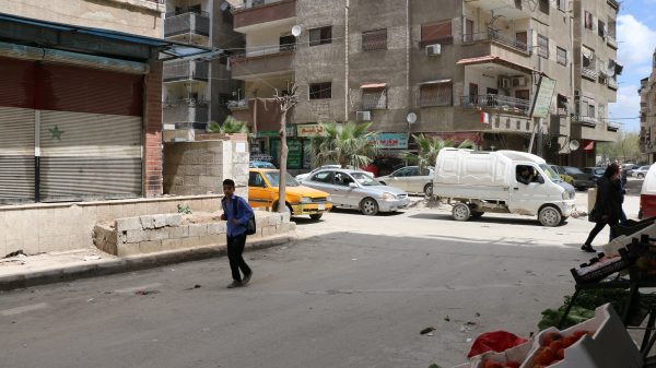 أحد الأحياء السكنية في منطقة الكباس عند أطراف دمشق تصوير كرم منصور