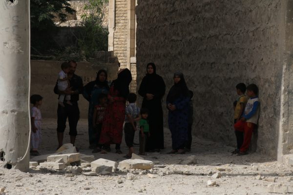 A family that lost its home in a regime bombing of the Dahra Awad neighbourhood, east of Aleppo. Photo by: Mujahid Abu al-Jud